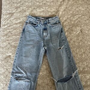 Distressed Light Blue Zara Jeans